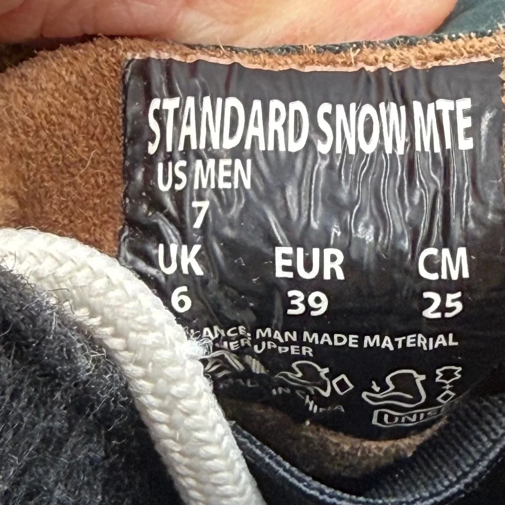 Vans Standard Snow MTE Boots Mens 7 Brown‎ Green Waterproof Winter Duck Boots
